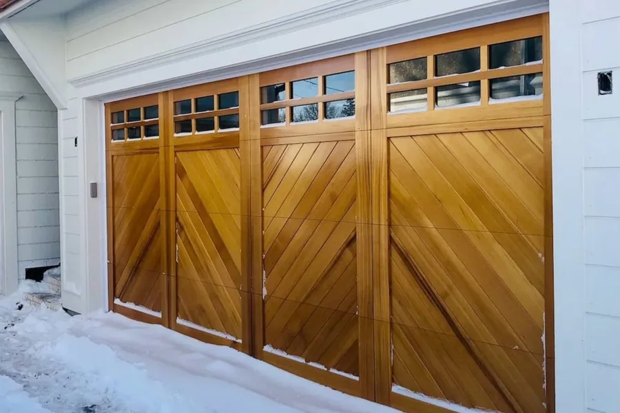 bifold-garage-doors-1