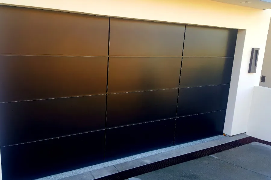 steel-garage-doors-1